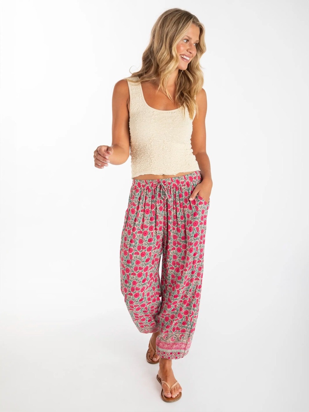 Natural Life Allison Pants Joggers Pink Puff Floral M